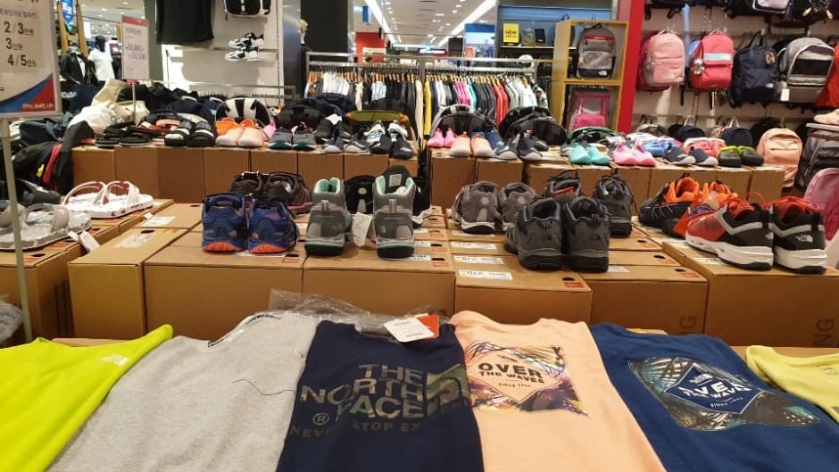 [事后免税店]乐斯菲斯노스페이스