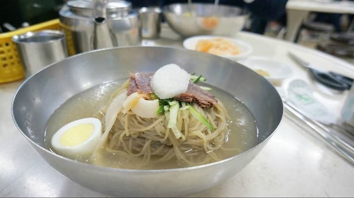 乙密台平壤冷面（을밀대평양냉면）