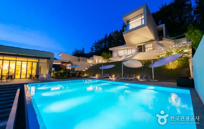 강원_유리트리트_부대시설 INFINITY POOL 5