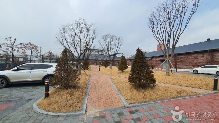 충북_엽연초하우스_미니공원