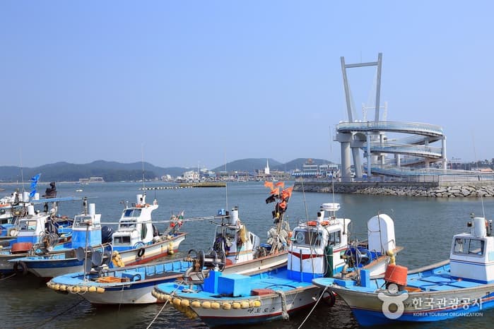 충남_태안_낮엔 해수욕, 밤엔 빛축제, 낮과 밤이 다 즐거운 태안04