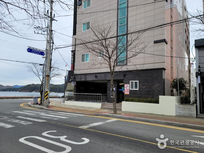 경남_바다향기_전경 5