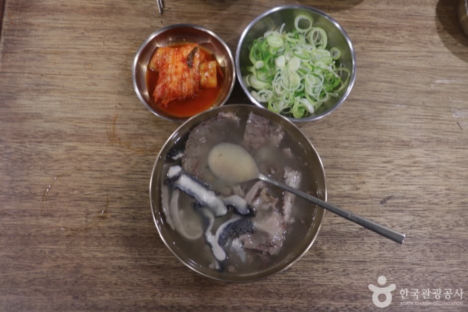 하동관 명동본점 (6)