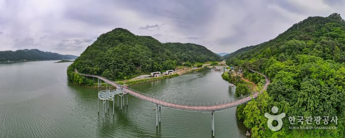 衣岩湖Skywalk (의암호스카이워크)