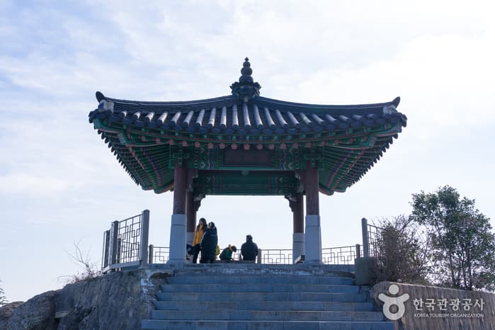 한국관광공사 추천 2월 걷기여행길_유달산 일주도로 및 둘레숲길 유달산 둘레길_3