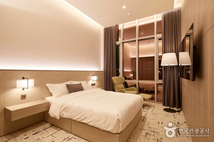 경기_스타즈호텔프리미어동탄_FAMILY SUITE 1