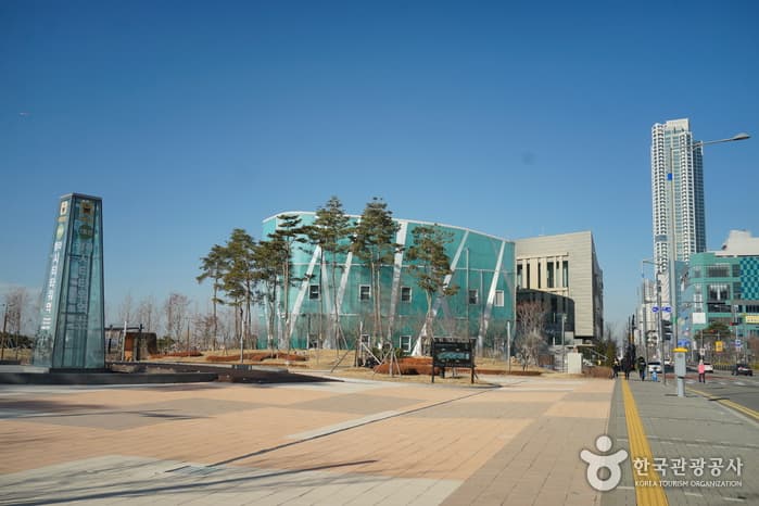 청라호수도서관