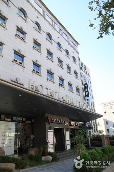 山顶观光酒店(힐탑관광호텔)