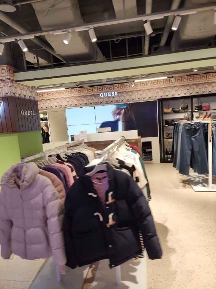 [事后免税店]盖尔斯Jeans게스진