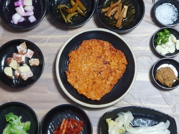 경북_청송군_팔팔식당_음식_1