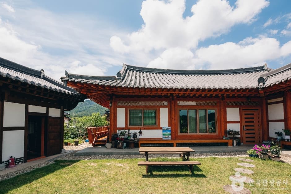 你和我的小窝［韩国旅游品质认证/Korea Quality］（너와 나의 둥지［한국관광 품질인증/Korea Quality］）