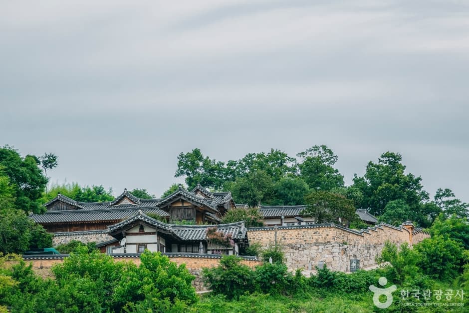 香坛（향단）
