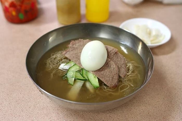 Yujin Sikdang (유진식당)