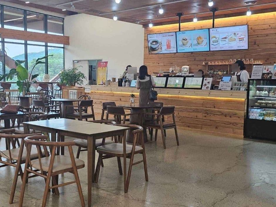 영흥수목원 카페 버터플라이