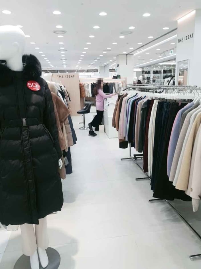 [事后免税店]The Izzat MODA奥特莱斯仁川店더아이잗 모다아울렛 인천점
