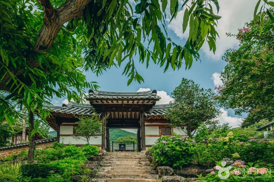 문희한옥체험_외부전경 1