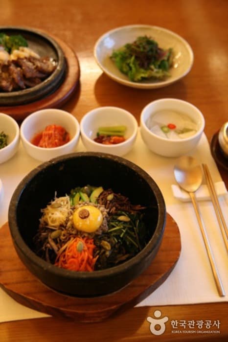 서울_강서구_봉래헌_산채돌솥비빔밥과 너비아니구이4