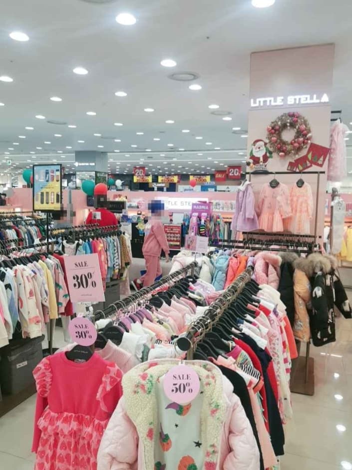 [事后免税店]LITTLE STELLA MODA奥特莱斯仁川店리틀스텔라 모다아울렛 인천점