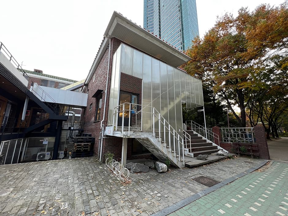 Center Coffee首尔林店(센터커피 서울숲점)