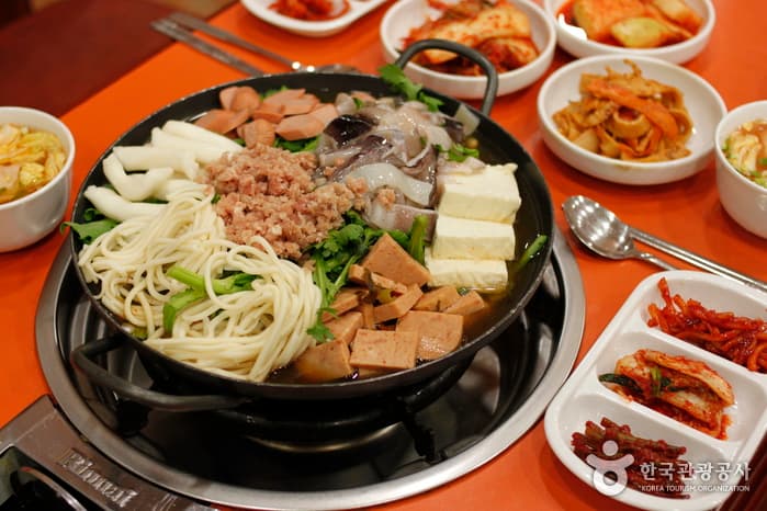 서울_중구_진주회관_메뉴3_섞어찌개_1
