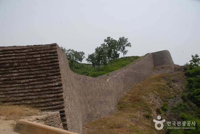삼년산성