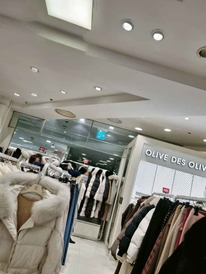 [事后免税店]OLIVE des OLIVE 2001奥特莱斯中溪店올리브데올리브 2001아울렛 중계