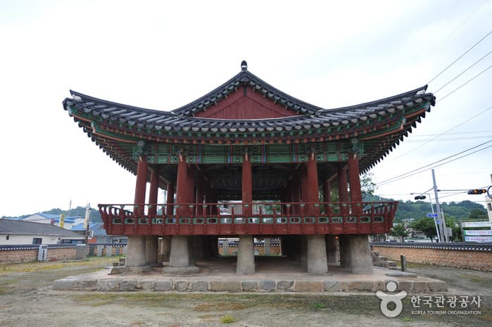 피향정