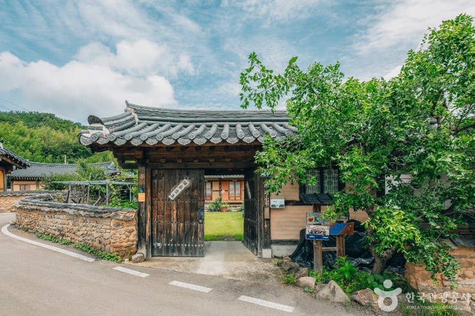 덕동댁_외부전경 1
