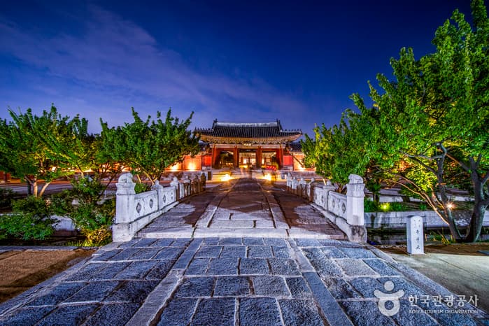 창경궁 야간 상시관람