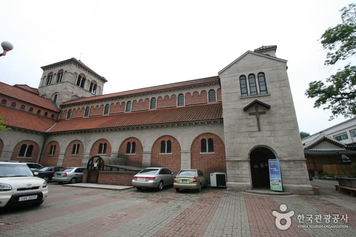 Seoul Cathedral Anglican Church or Korea (대한성공회 서울주교좌성당)