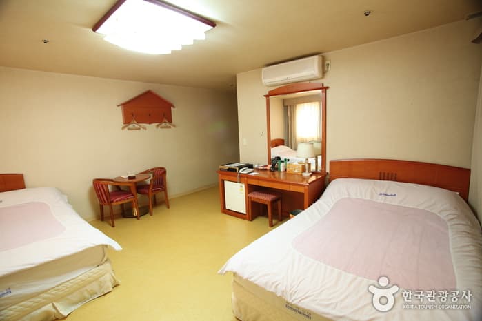 굿스테이_부산 연제구_센트럴호텔_디럭스_2
