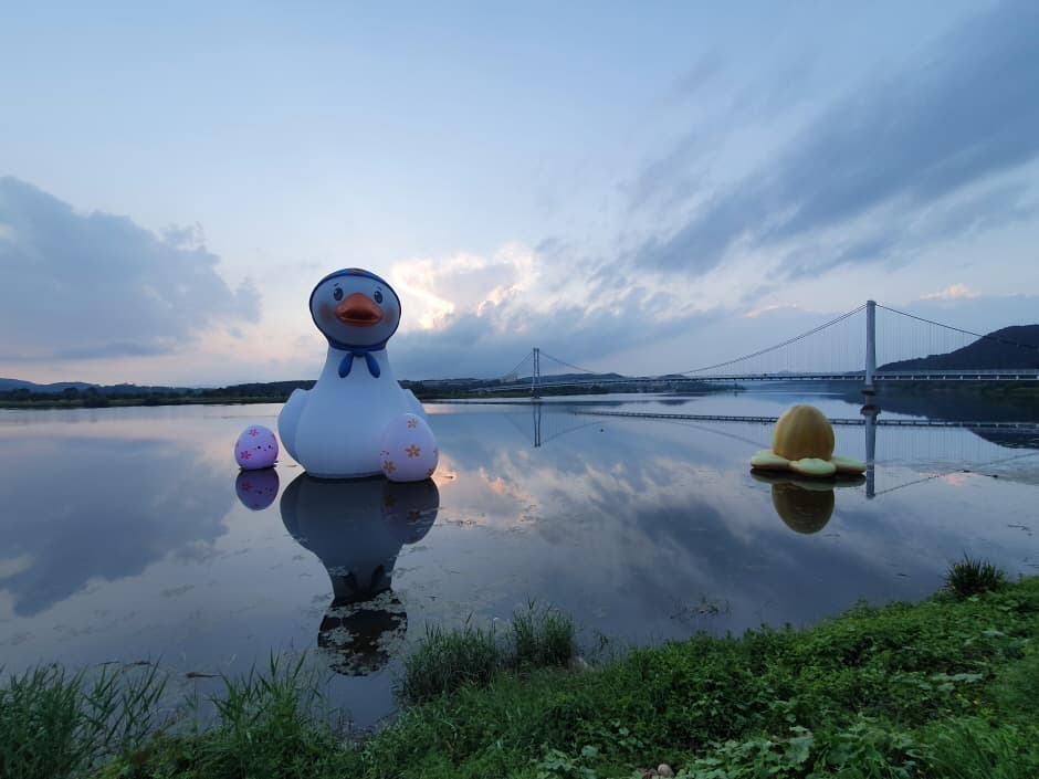 擎天岛（擎天岛公园）(경천섬(경천섬공원))