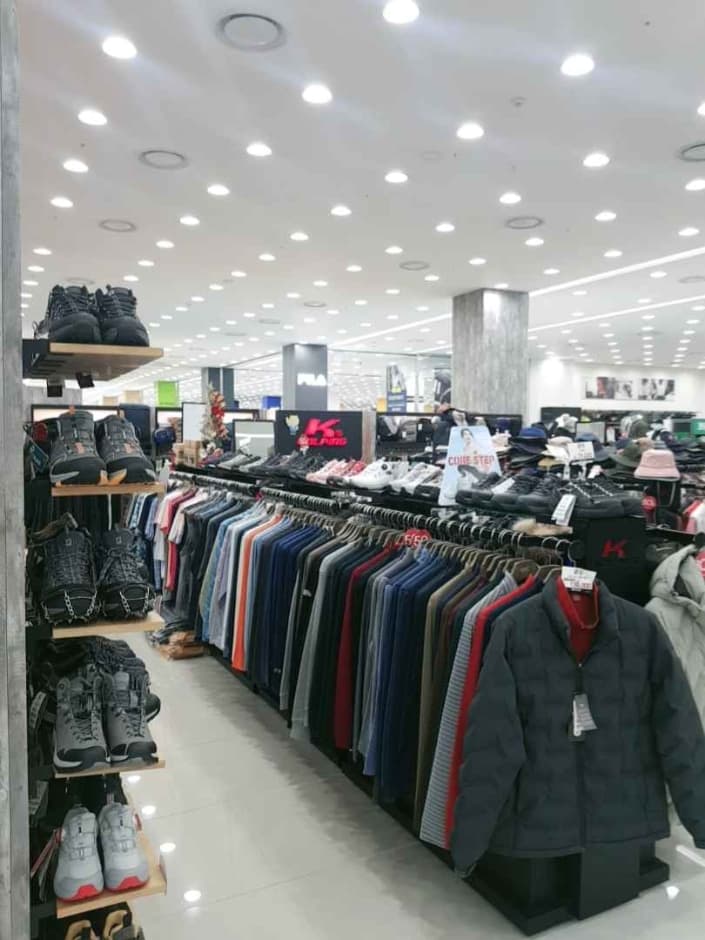 [事后免税店]酷奥宾 MODA奥特莱斯仁川店콜핑 모다아울렛 인천점