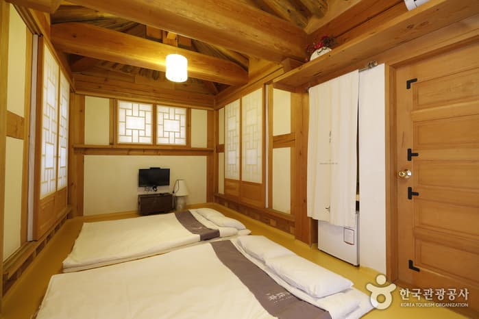 숙박_경주시_소설재_4인실1