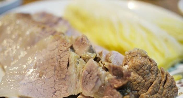 兴夫菜包肉 ( 흥부보쌈 )
