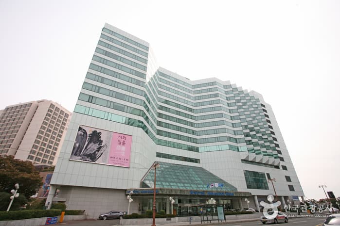 釜山诺富特酒店(노보텔 앰배서더 부산)