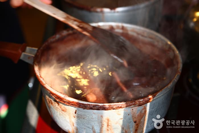 서울서 둘째로 잘하는 집_11