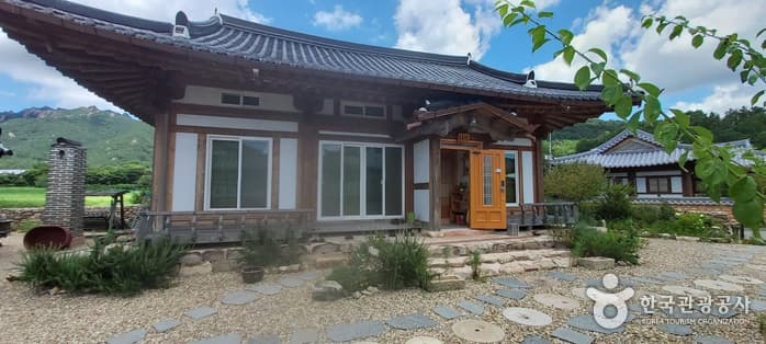 전남_휴휴당_외부전경2