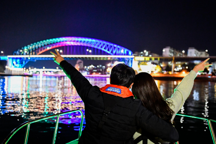 Tongyeong Night Sea Tour (통영밤바다 야경투어)