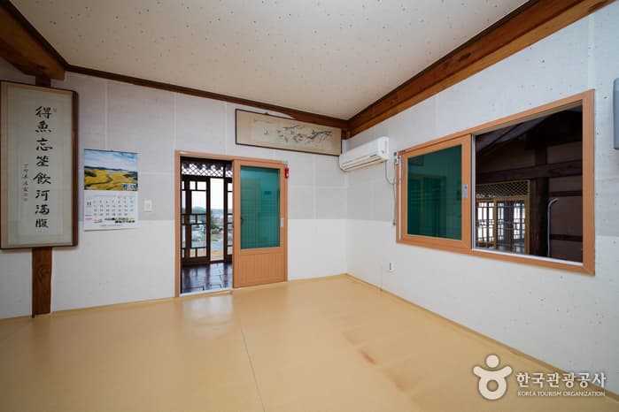 전남_진도_진도한옥펜션_독채(온돌방2개)1