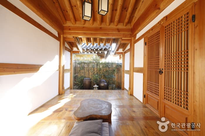 숙박_경주시_소설재_풍경2