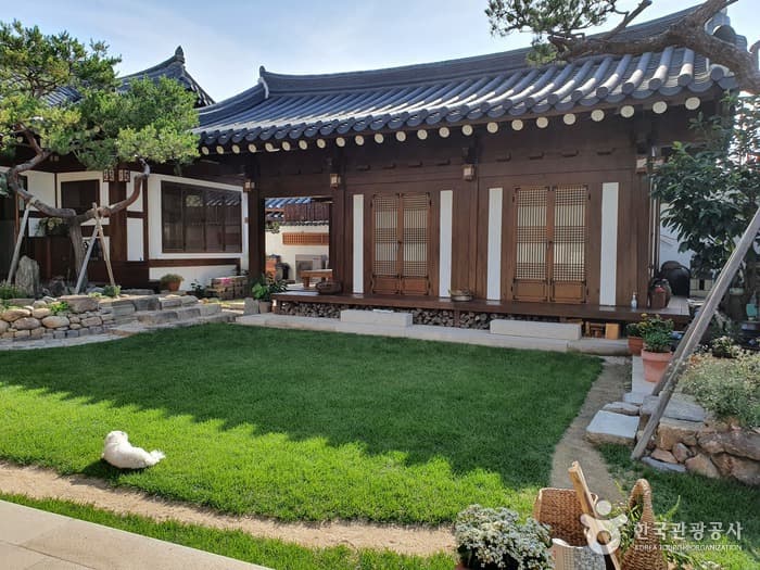 韩屋人（한옥人(한옥인)）