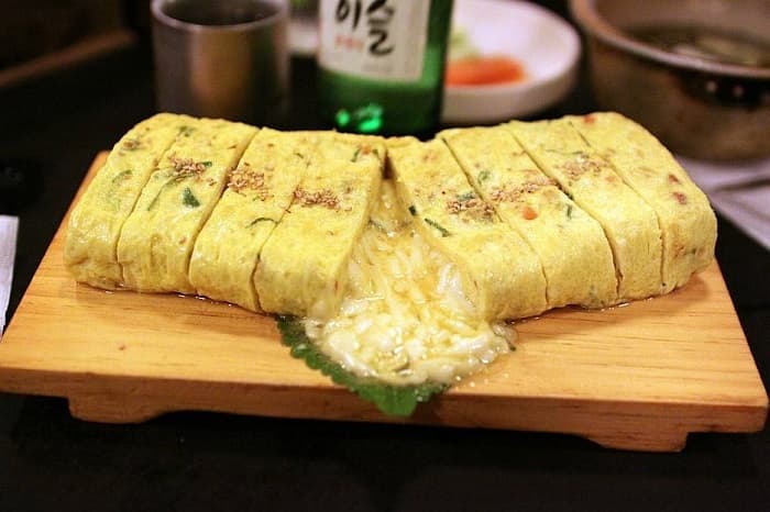清潭洞大排档（청담동포장마차）