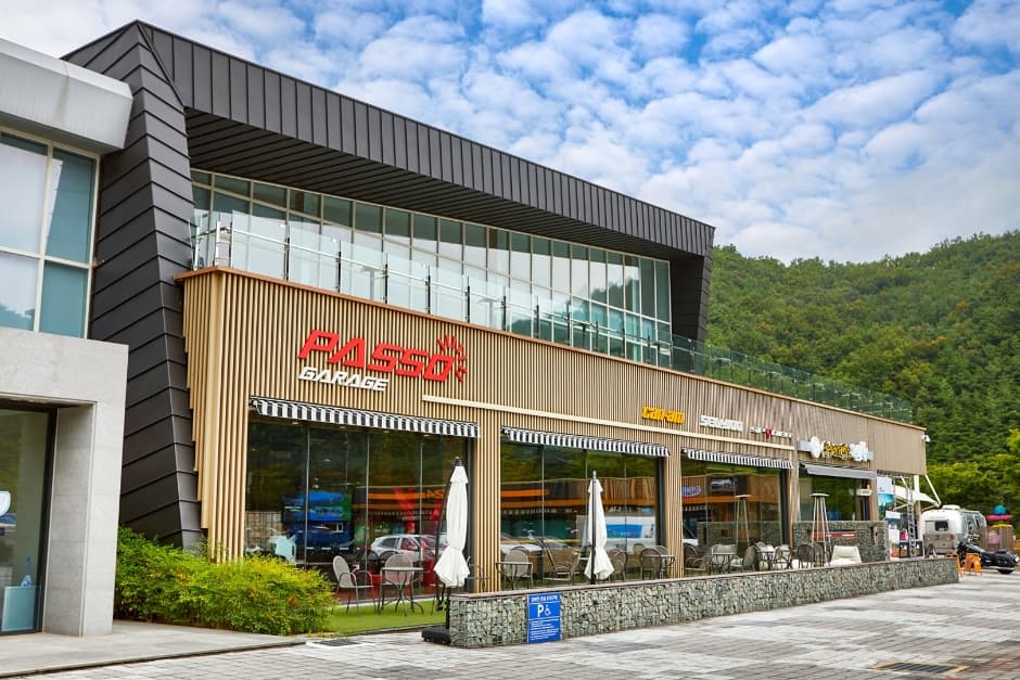 Café Motorrad Hapcheon Branch (카페 모토라드 합천)