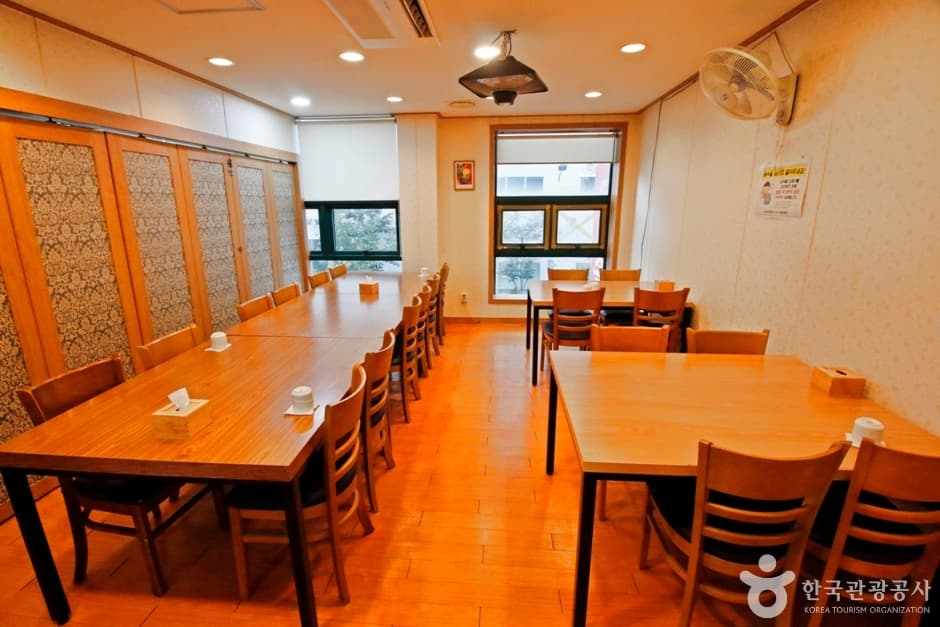 귀빈돌솥밥 (3)