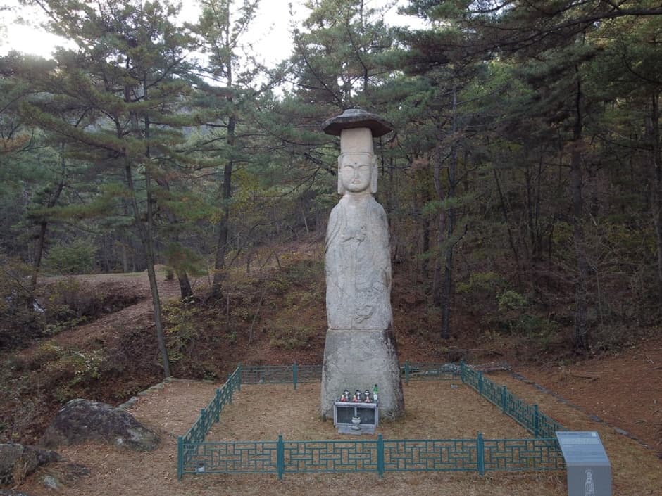 예산 삽교읍 석조보살입상