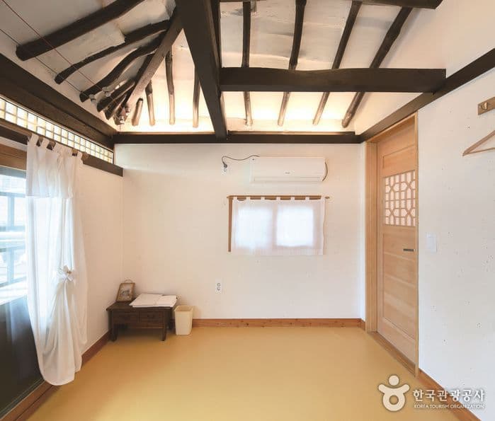충남_봉황재_끝방