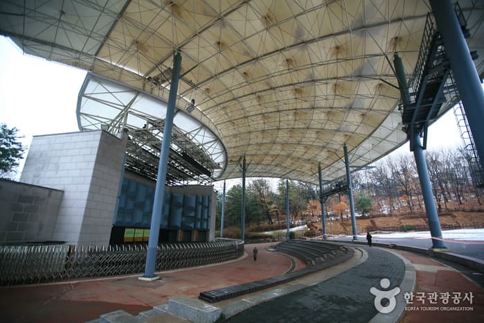 성남시야외공연장 전경