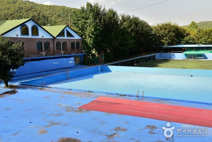 경기_용인_용인레저스포츠 야외수영장04
