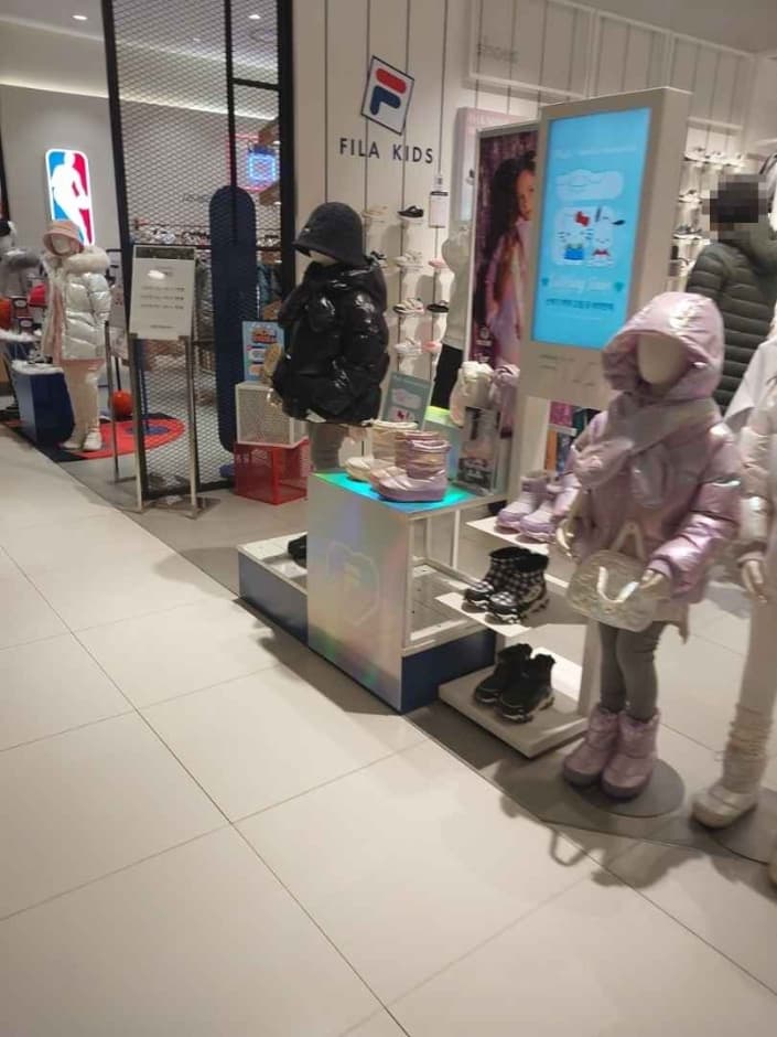 휠라키즈
